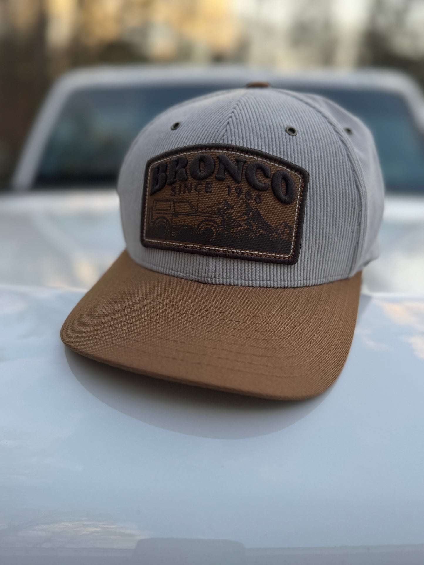 Bronco Vast Mountain Hat
